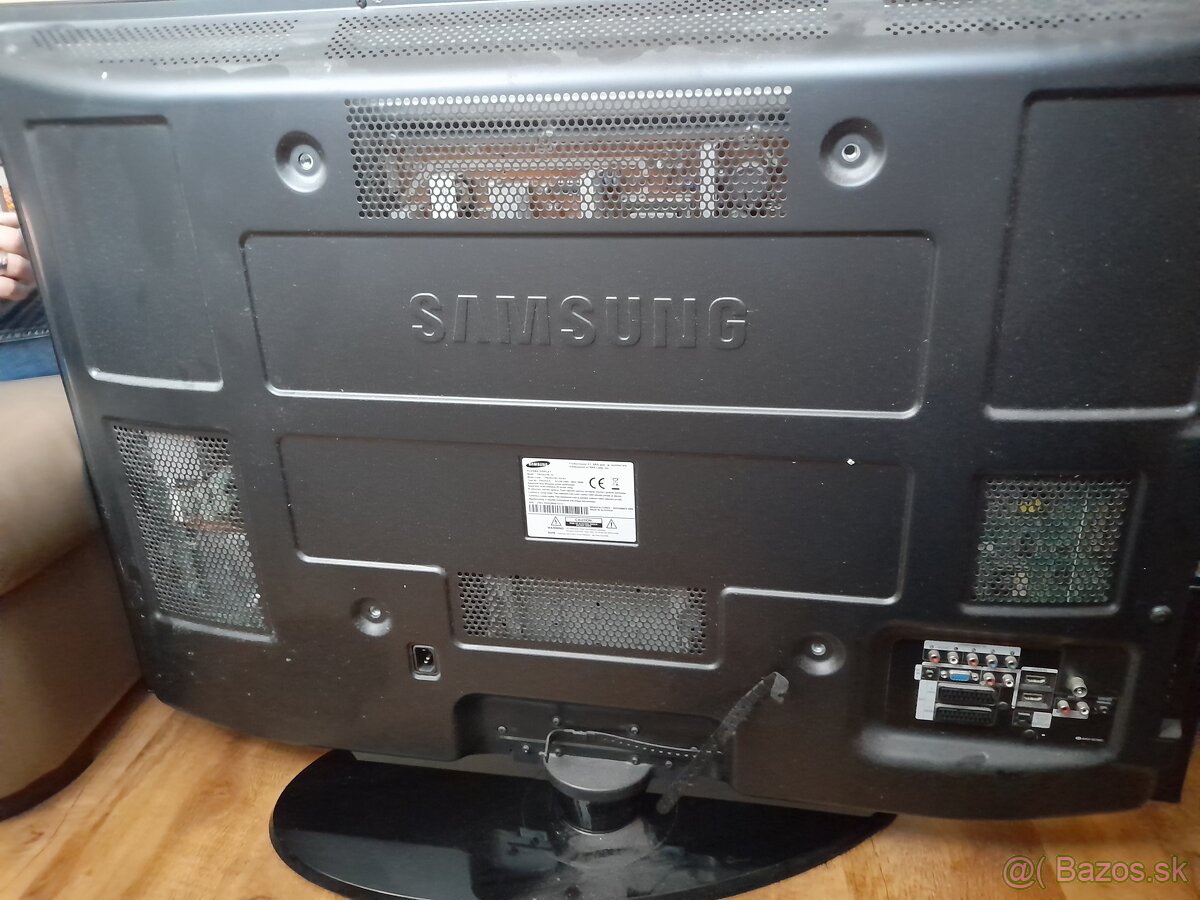 Televízor Samsung + satelit.parabola - 2