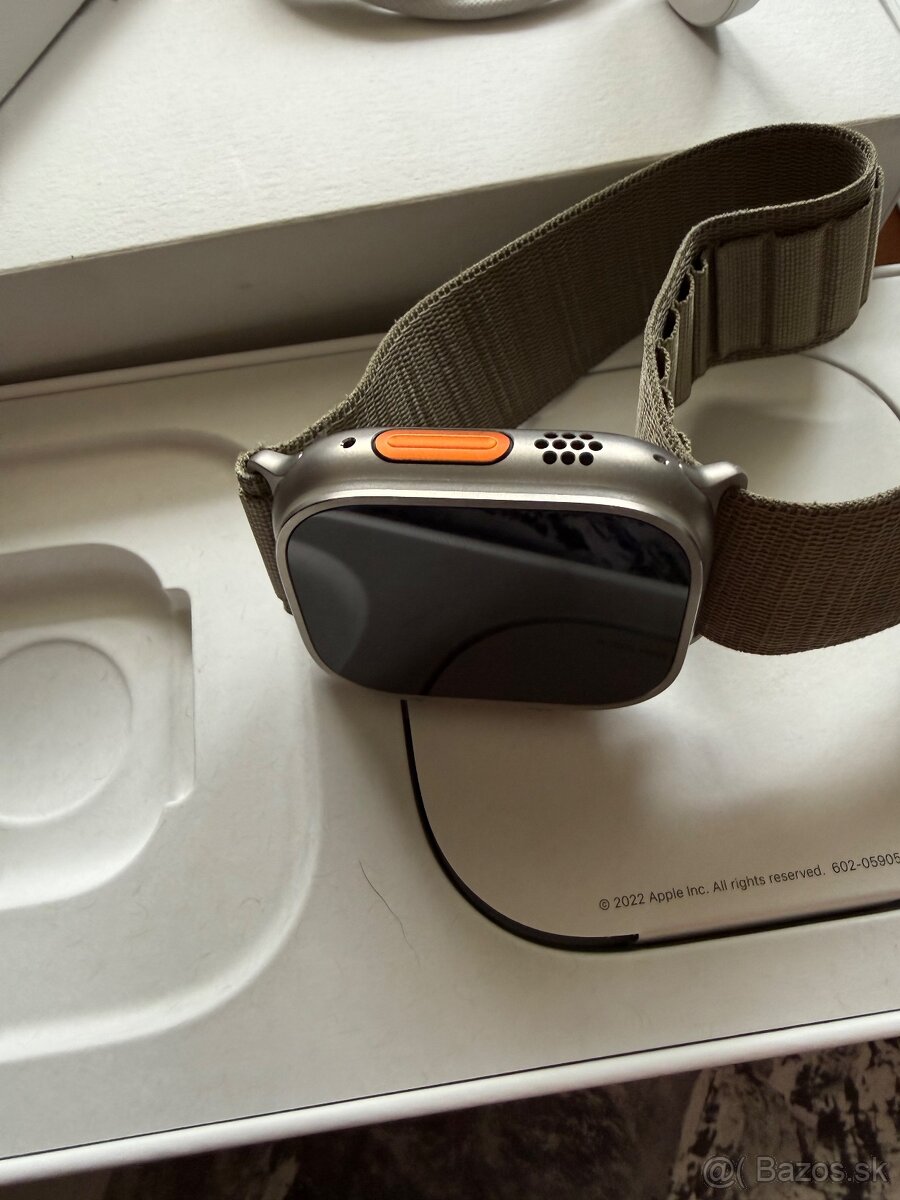 Apple Watch Ultra 2 - 2