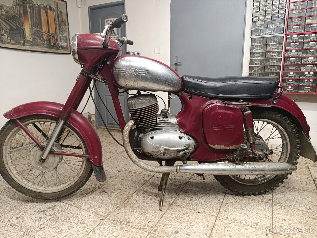 Jawa 250/590 šport - 2
