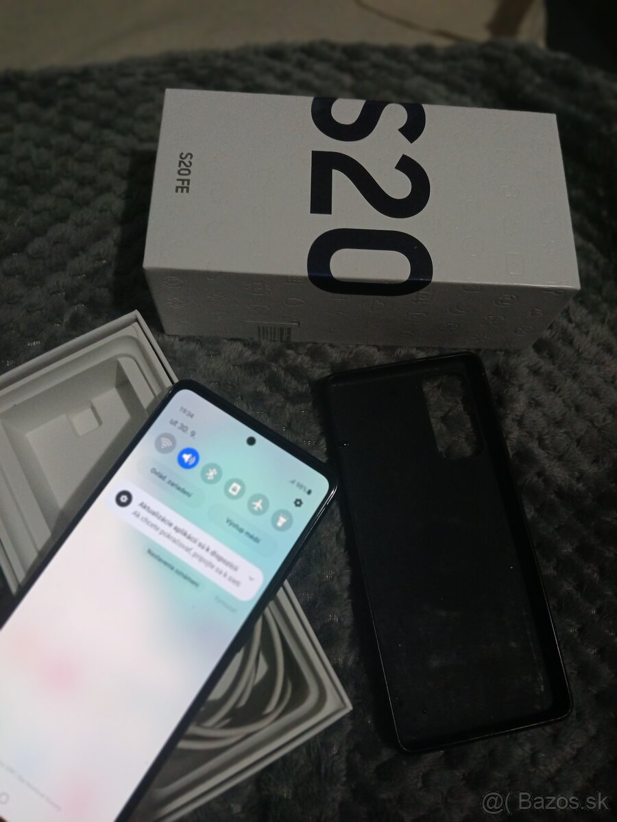 Samsung S20 fe - 2