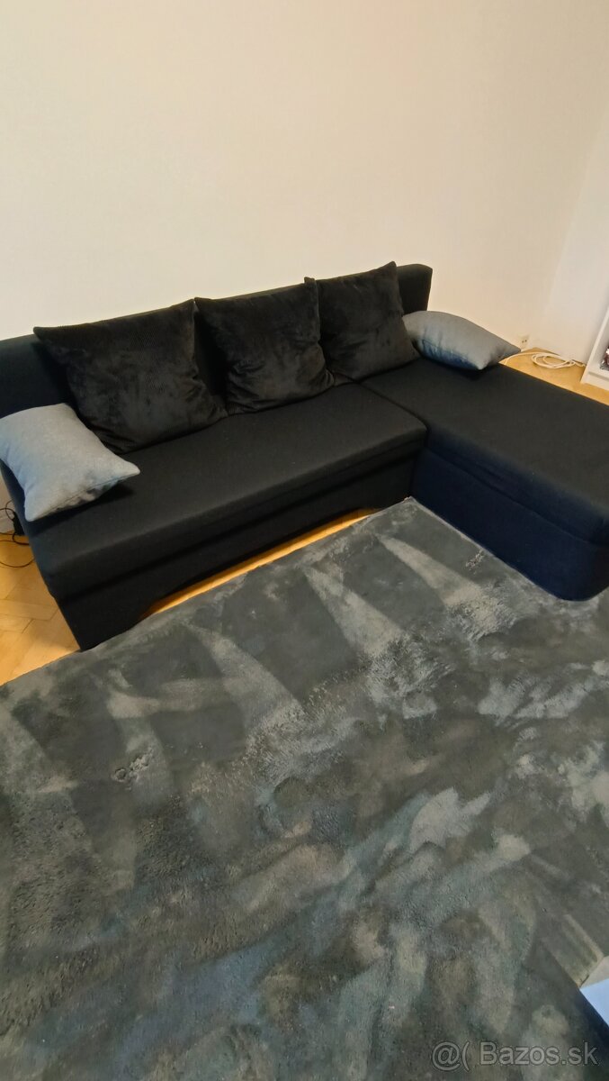 Sedačka čierna - 2