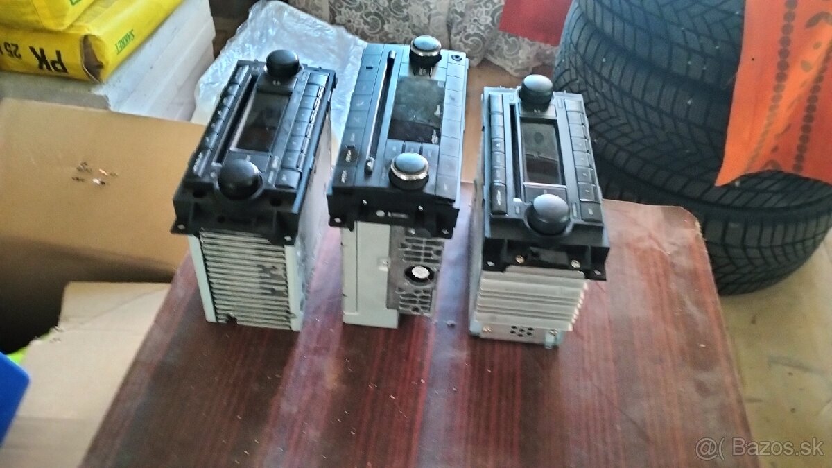 Chrysler 300c, jeep rádio - 2