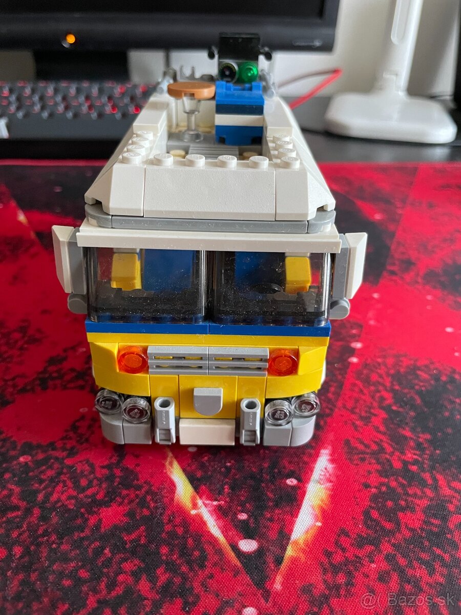 LEGO Creator 31079 Dodávka surferov Sunshine - 2