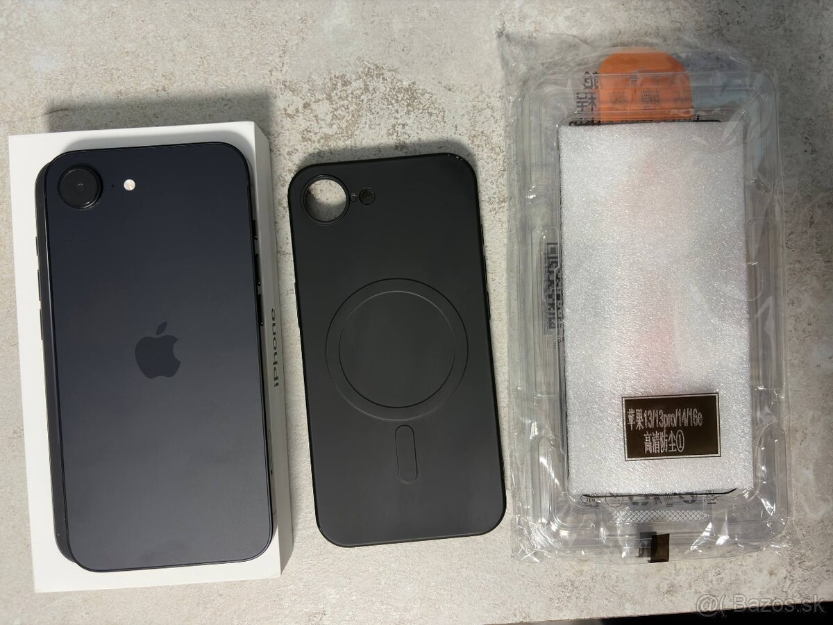 iPhone 16e 128 GB Black - 2