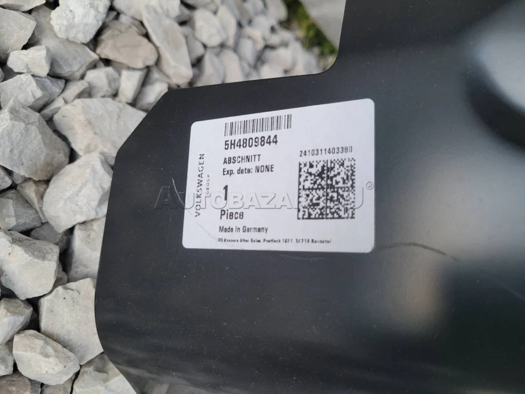 VW GOLF 8 PRAVY BLATNIK - 2