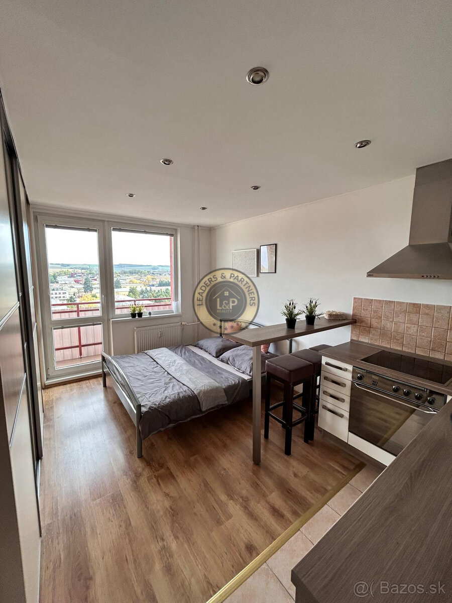 Na prenájom garsónka po rekonštrukcii v Senici - 2