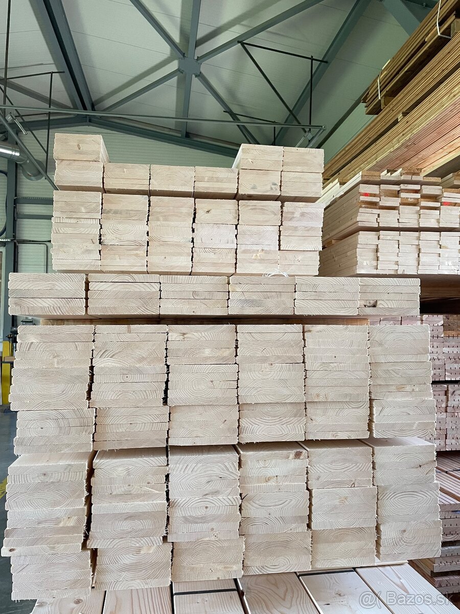 Hobľované hranoly a dosky - SMREK - 2