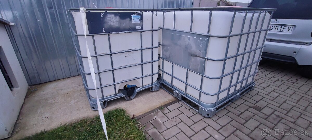 Predám 1000L IBC kontajner - 2