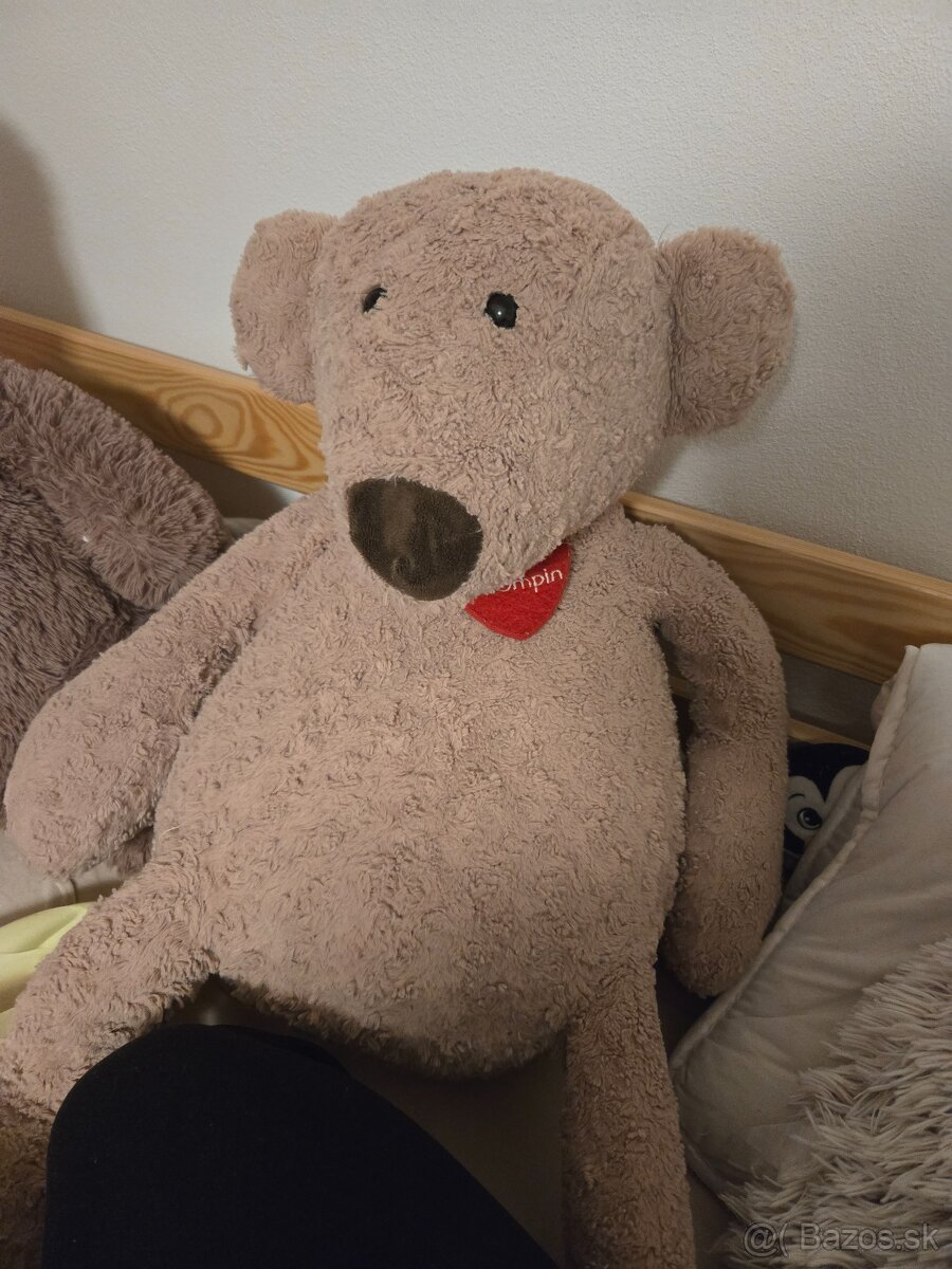 Predam plyšovych medvedov - 2