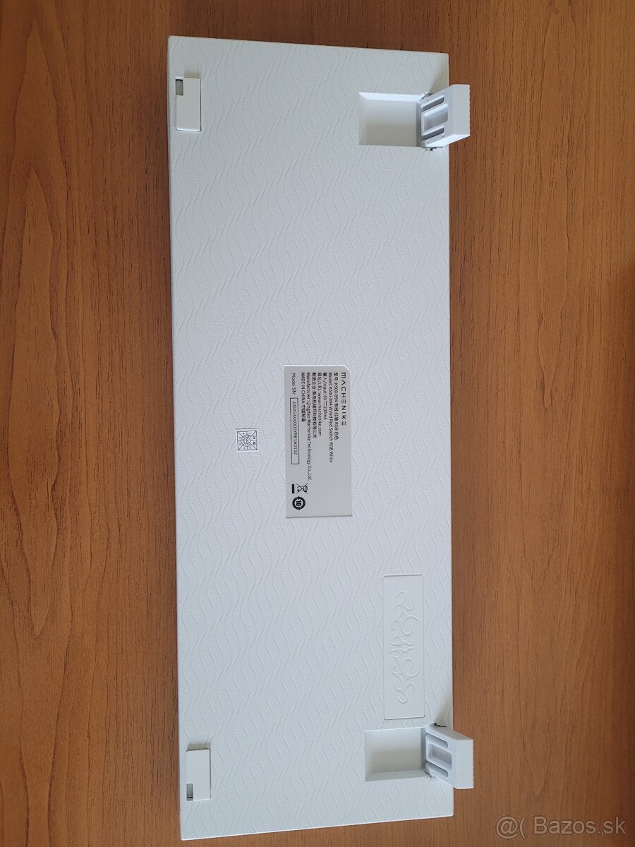 White gaming set - 2