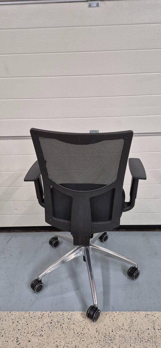 Predám kancelársku stoličku - 2