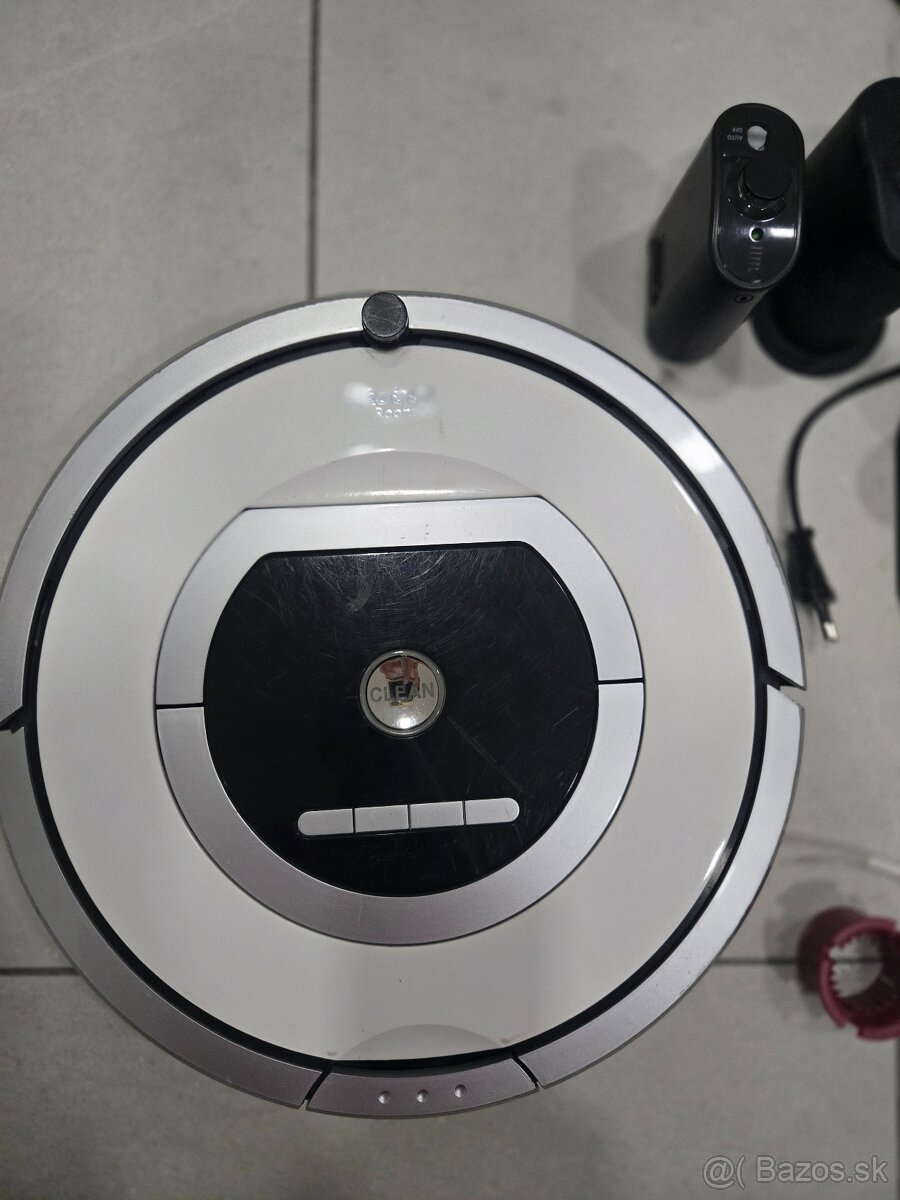 Robotický vysavac Roomba - 2