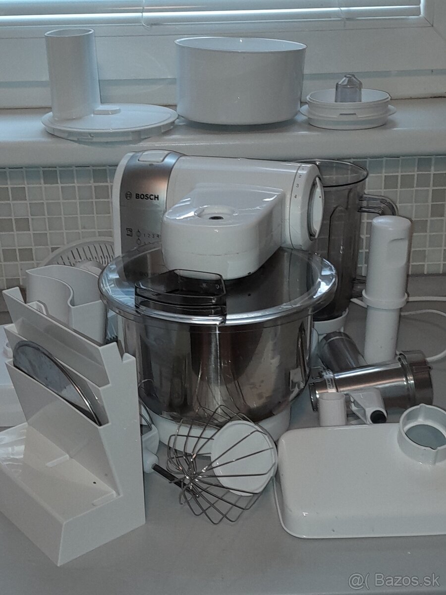 Kuchynský robot BOSH - 2