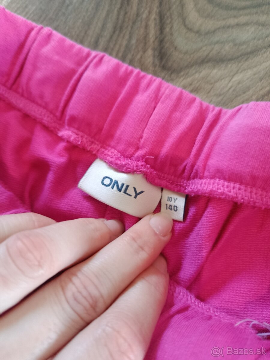 Krátke nohavice ONLY č.140 - 2