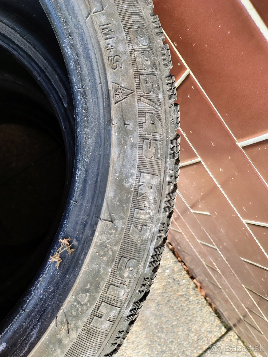 Zimné pneu Kormoran 225/45R 17 - 2