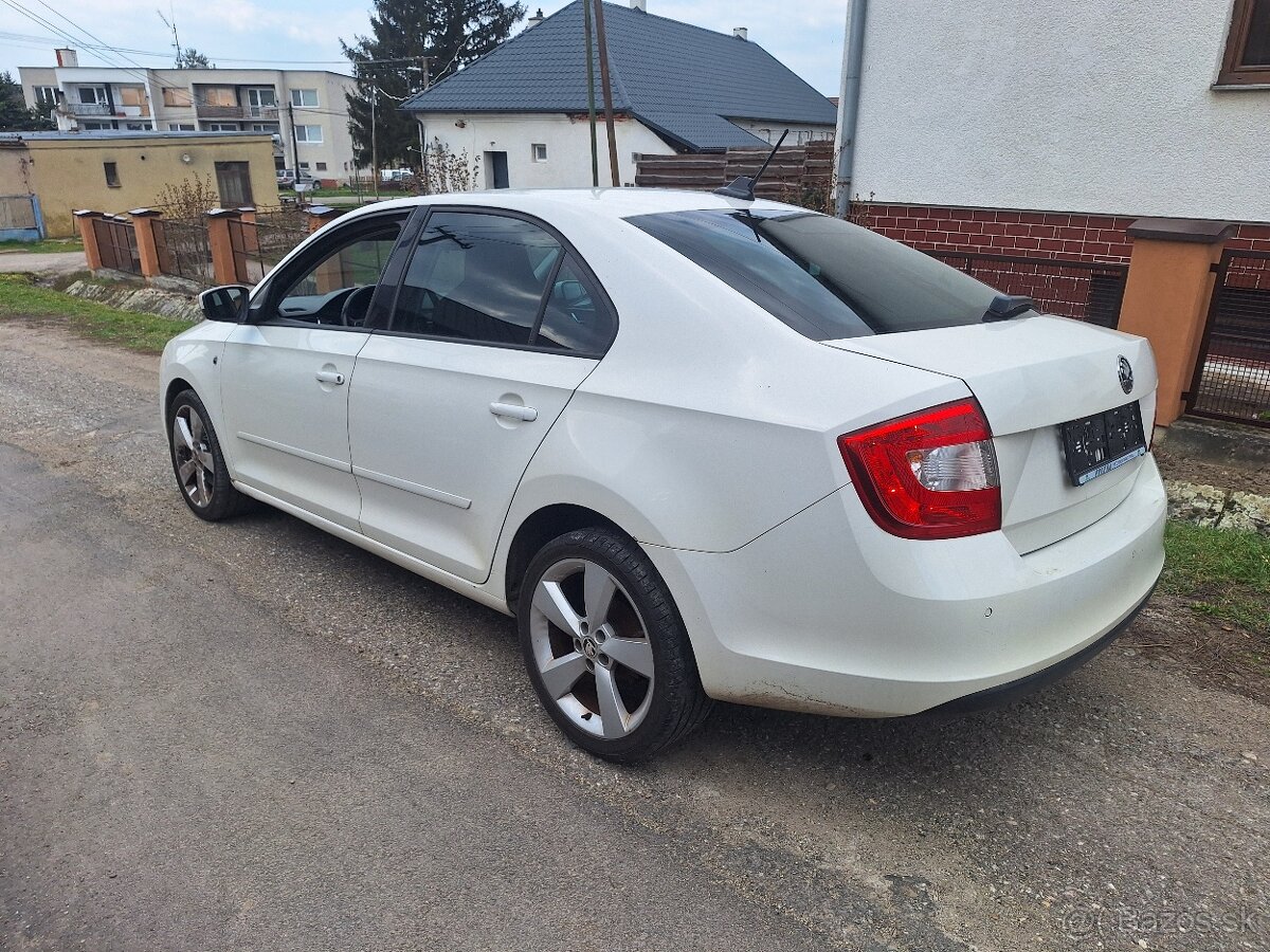 ŠKODA RAPID 1,6TDI 77KW KLÍMA NAVIGÁCIA - 2