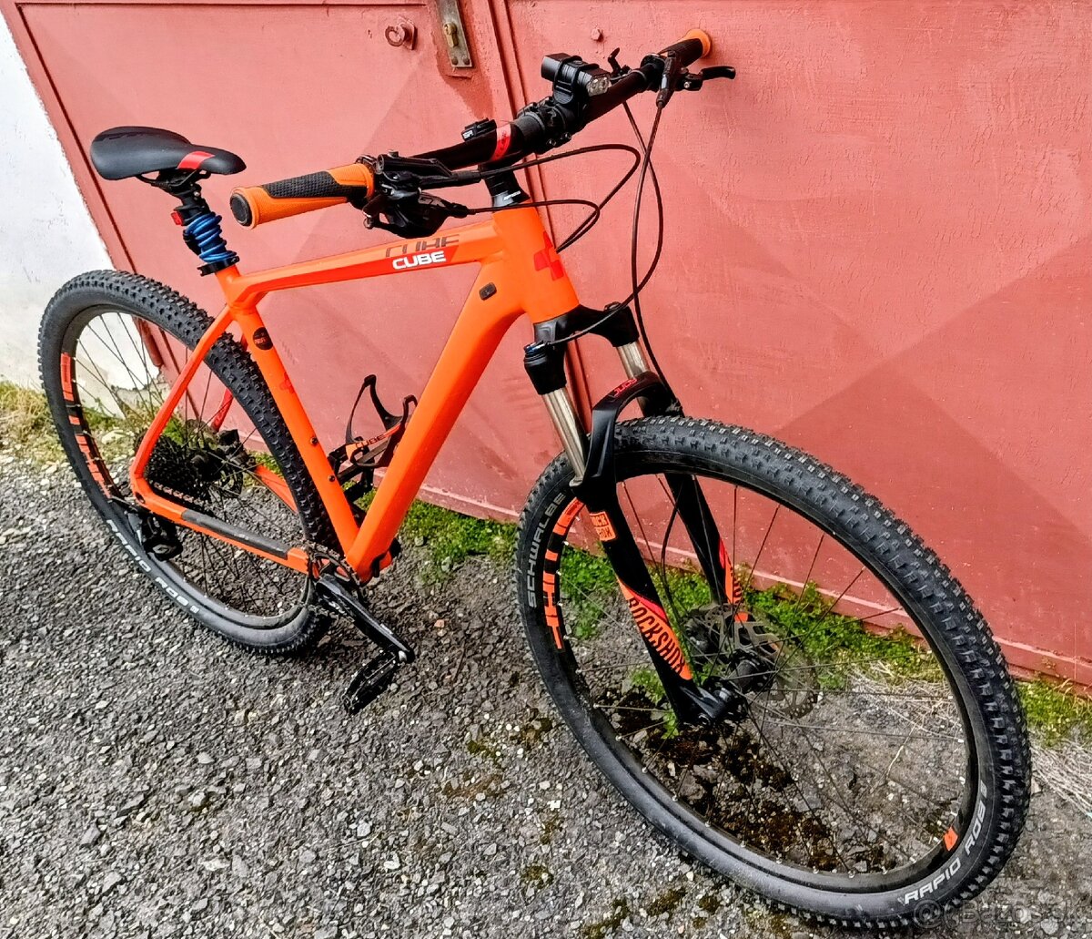 Cube Reaction Race - 2