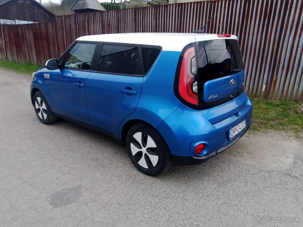 Elektromobil Kia Soul Electic - 2