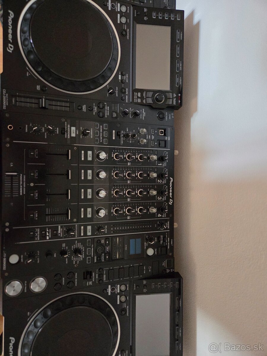 Predám Pioneer CDJ 2000 NXS2 - 2