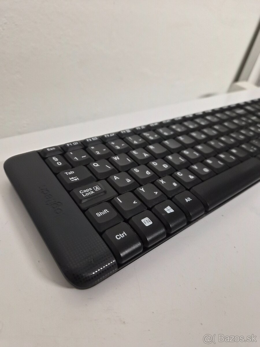 Logitech klávesnica +myš - 2