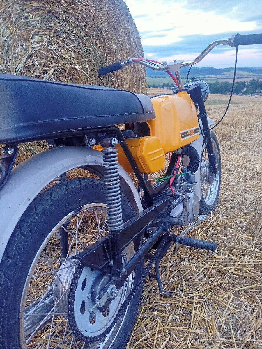 Jawa mustang - 2