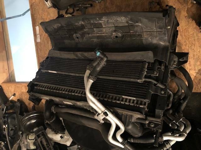 Range Rover L322 V8 4.4 komplet chladič - 2
