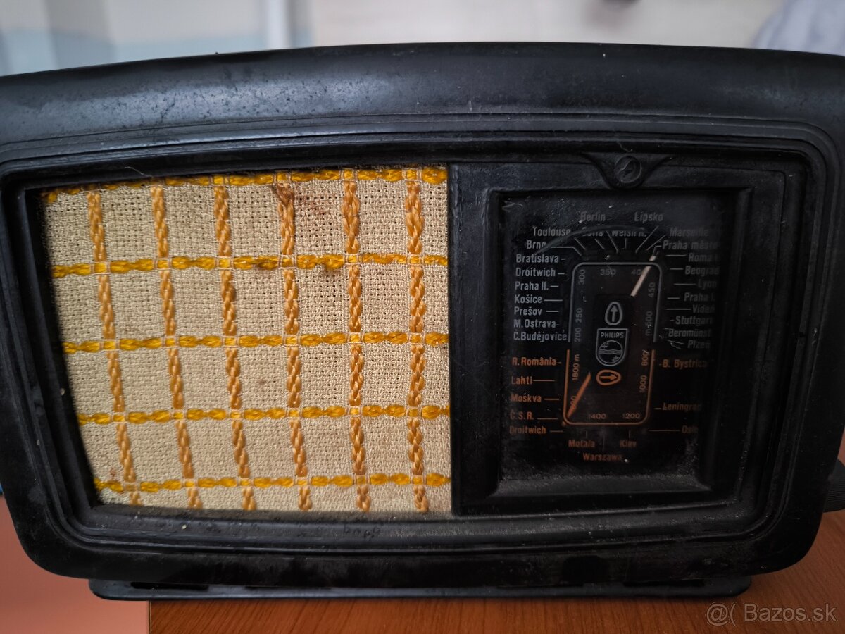 Staré retro rádio PHILIPS z r. 1942 - 2
