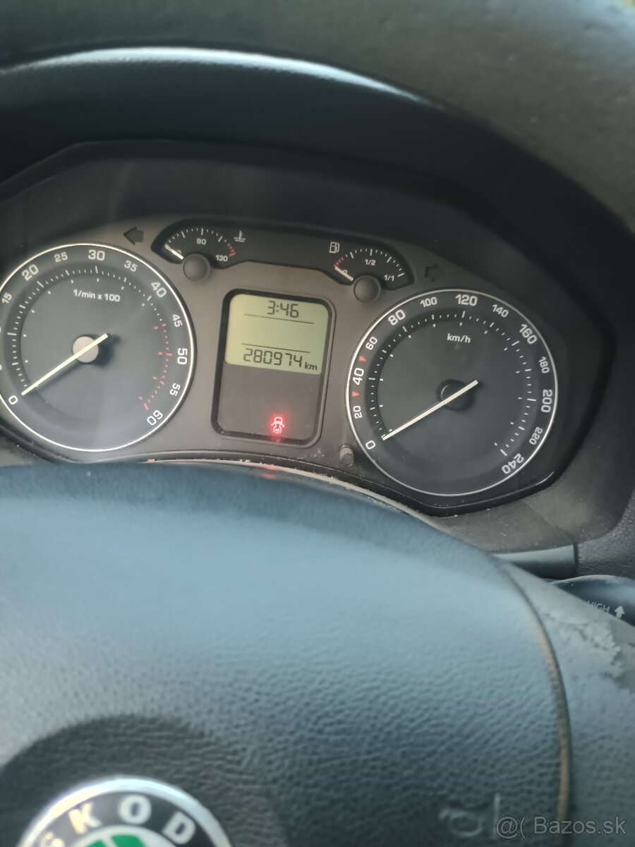 predám škoda Octavia 2 combi - 2