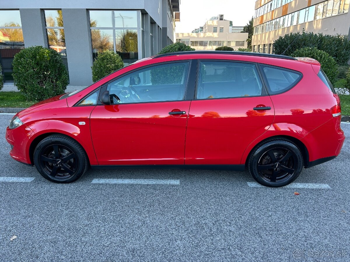 SEAT ALTEA XL,1.MAJITEĽ,111.900km, KÚPENÉ V SR, TOP STAV, - 2