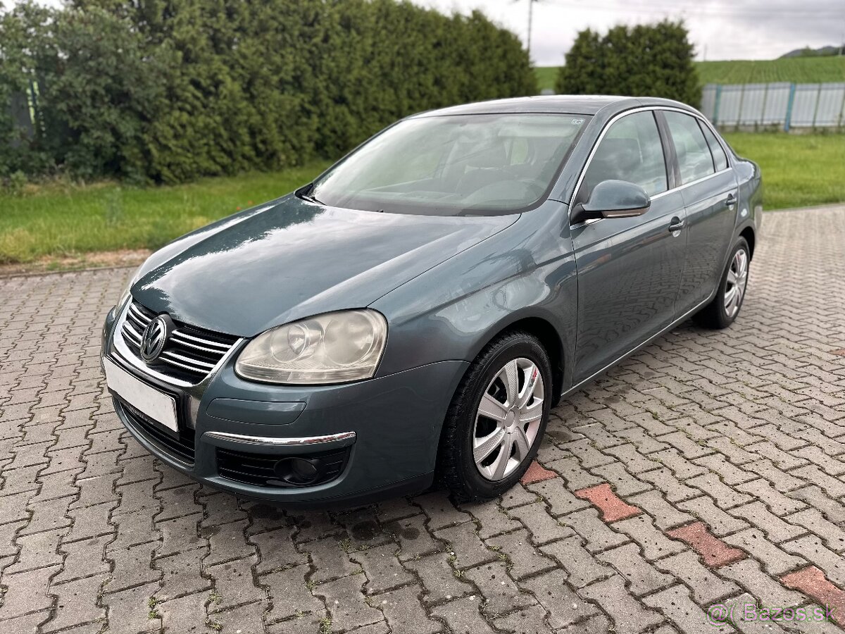 Volkswagen Jetta 2.0 TDI Comfortline 1K2 - 2