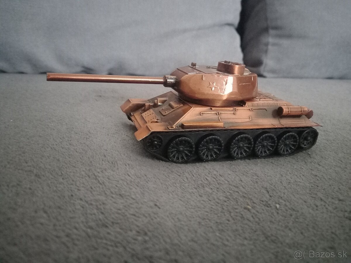 T-34 tank, kovový model - 2