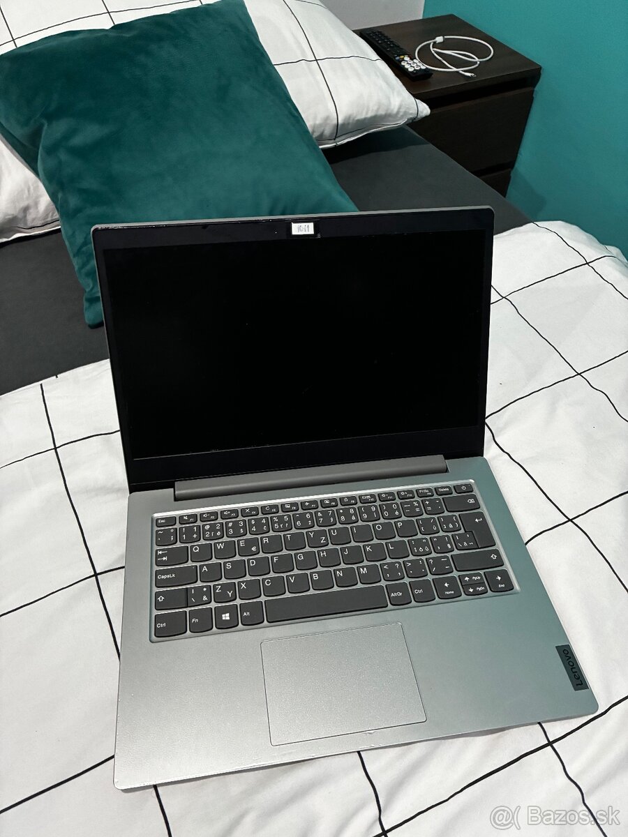 Lenovo IdeaPad 1 - 2