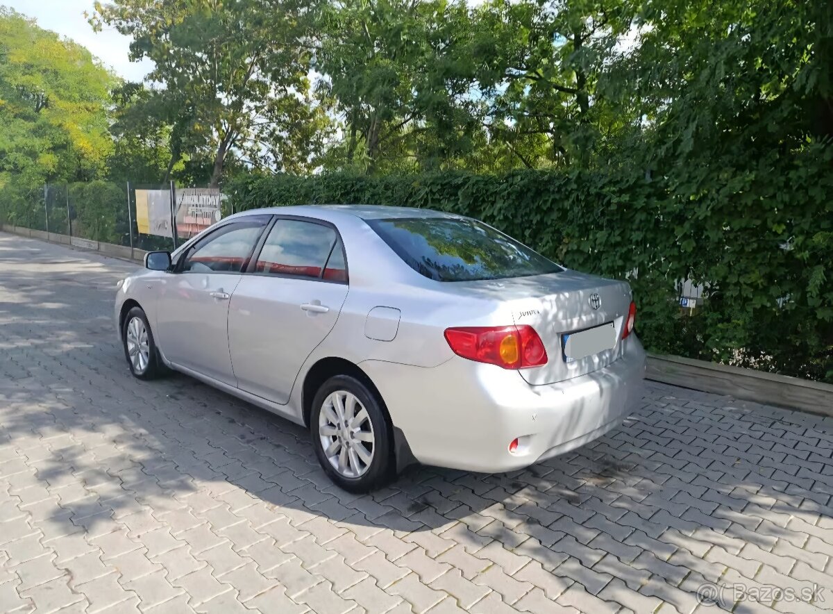 Toyota corolla 1.6i 2008 - 2