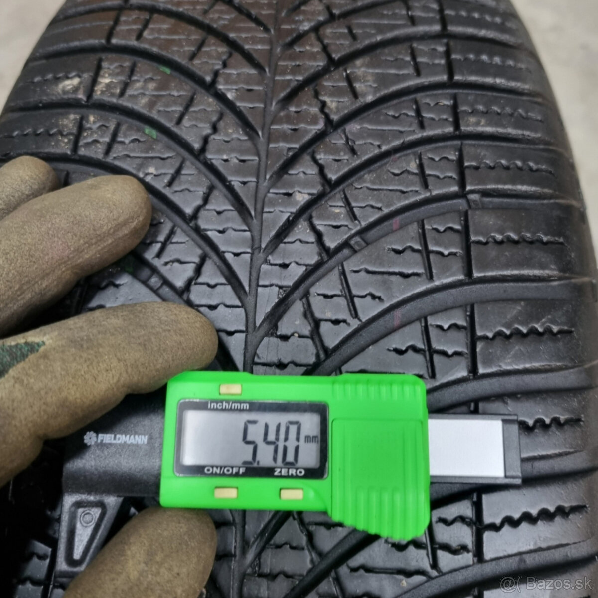 Zimné pneumatiky 215/60 R16 GOODYEAR - 2