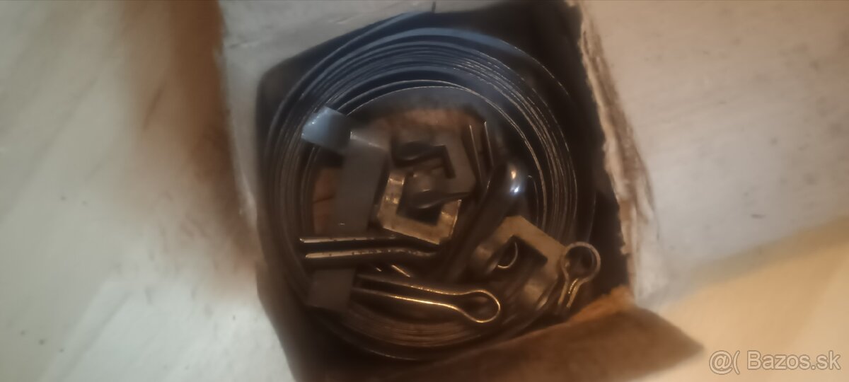 Sada kovových pások na hadice - 2