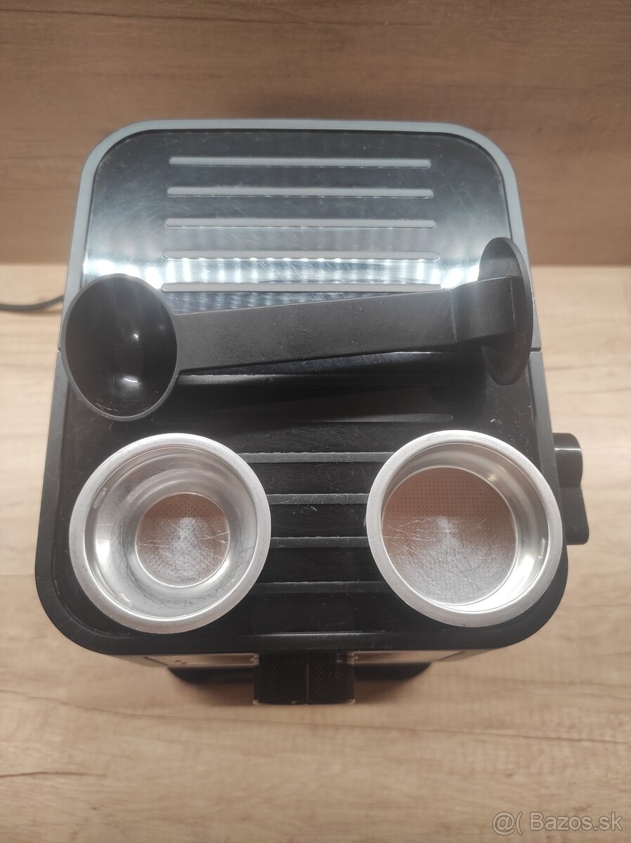 Pákový kávovar Delonghi - 2