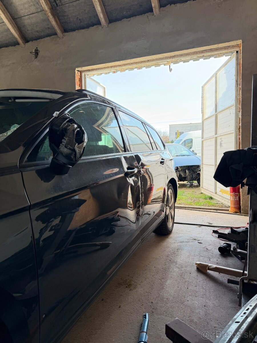 Volkswagen Passat B8 havarované - 2