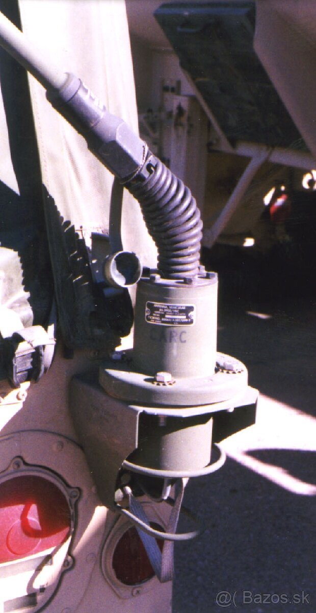 Hummer M998 adapater/montaz anteny Humvee