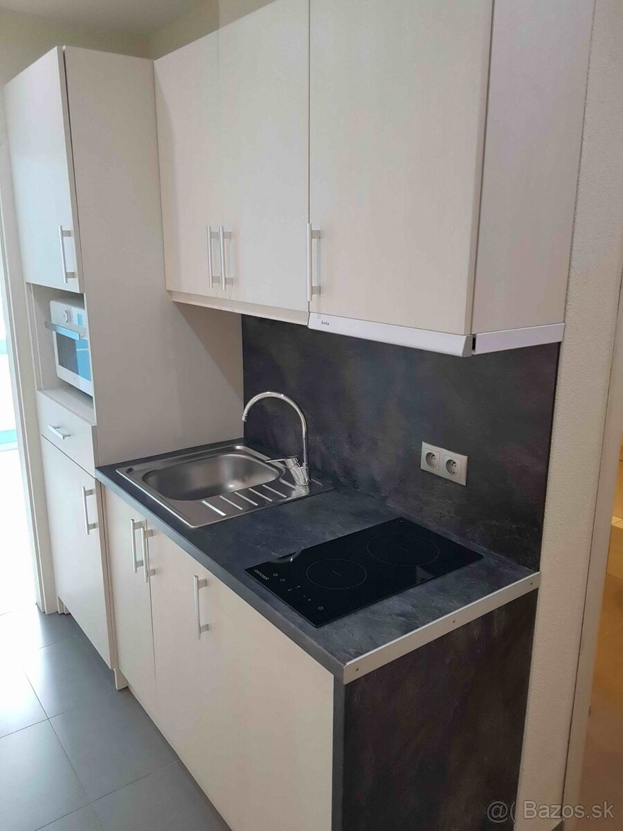 PREDAJ 1 izbový byt Žilina - 2