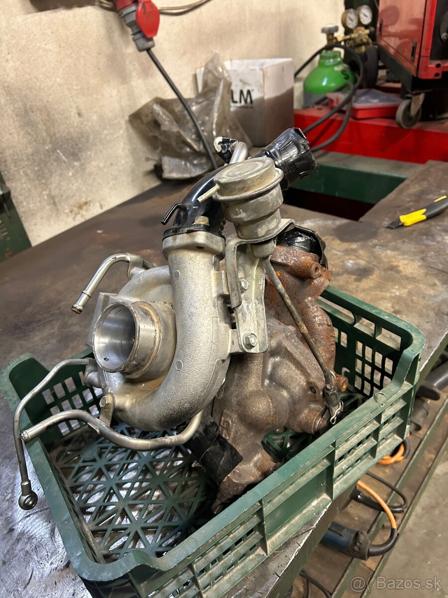 Turbo Mitsubishi lancer evo 9 - 2