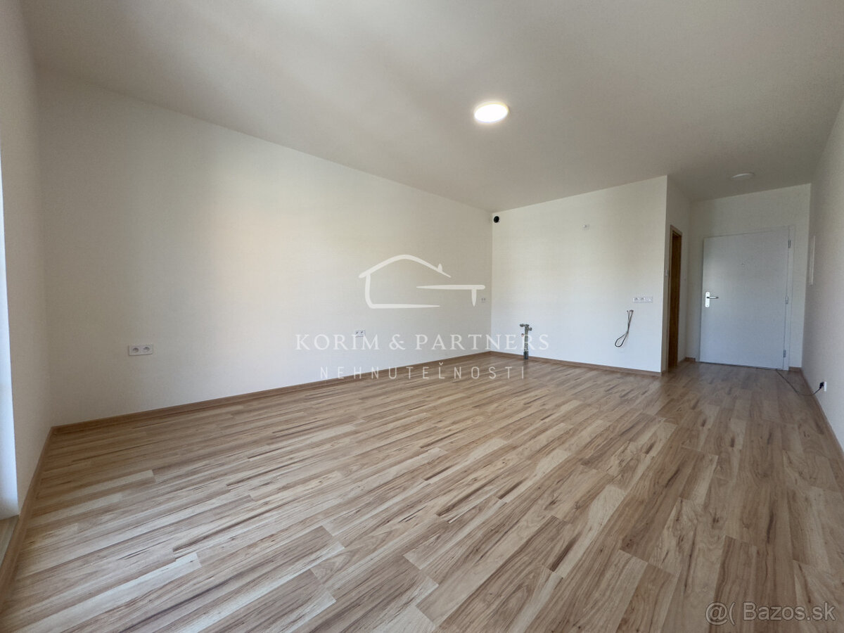 1 izbový apartmán B306 v Danubia Residence v Komárne - 2