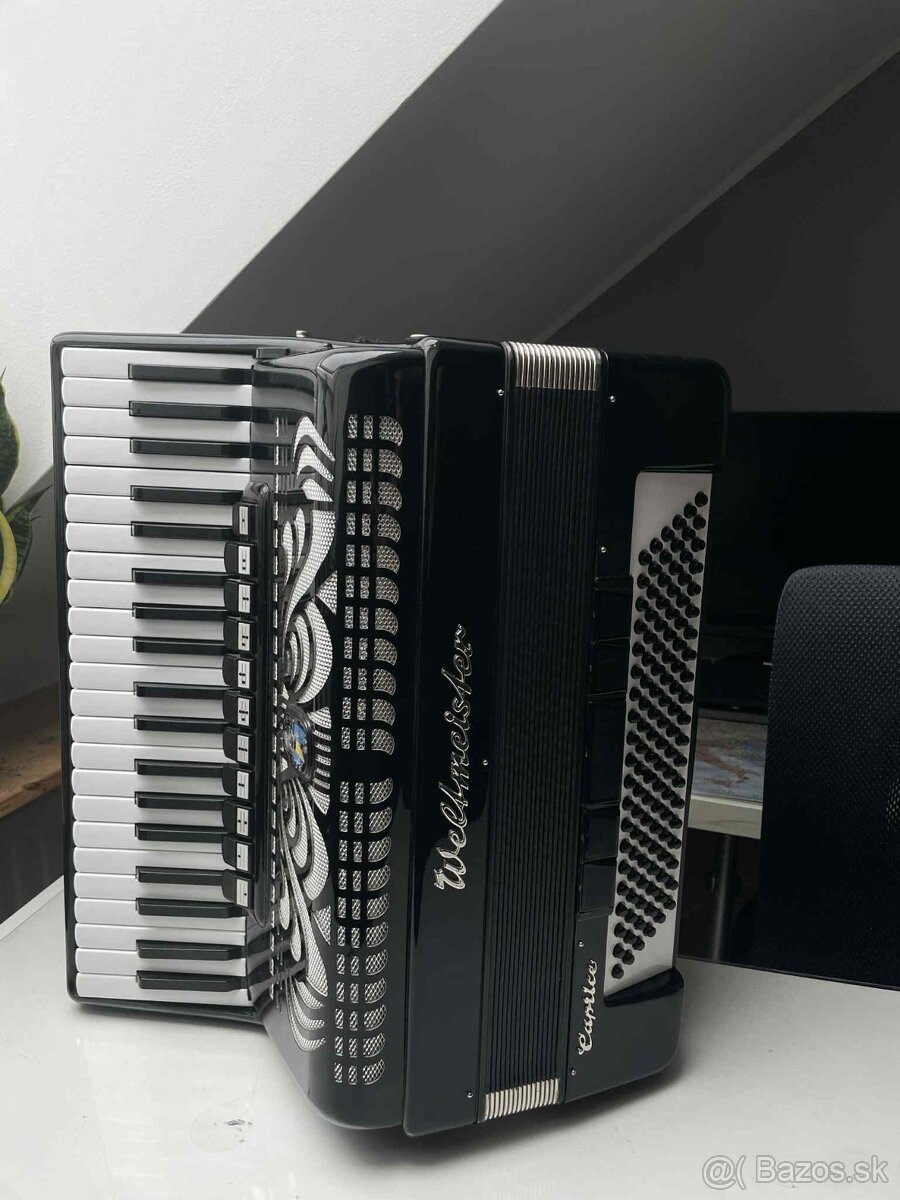 Predám akordeón Weltmeister Caprice 120 - 2
