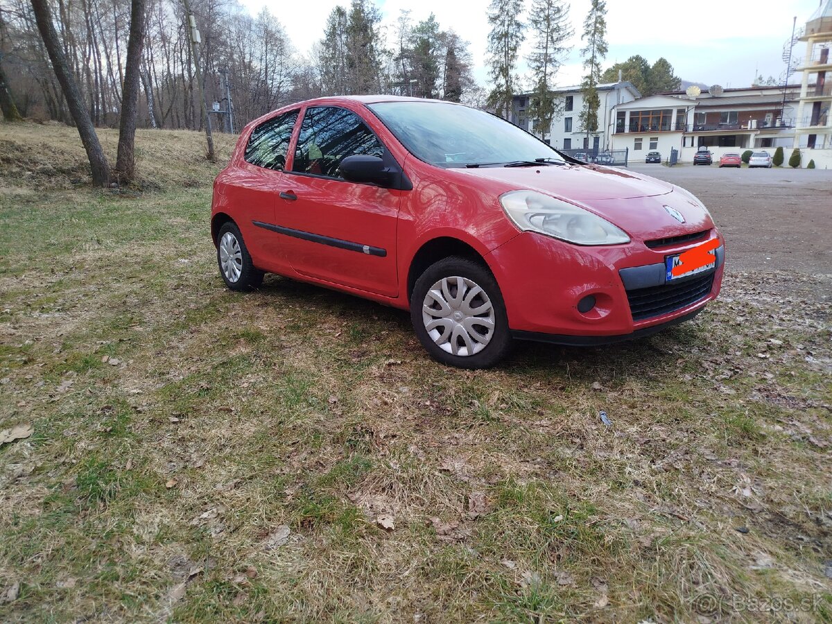 Predám Renault Clio 3 - 2