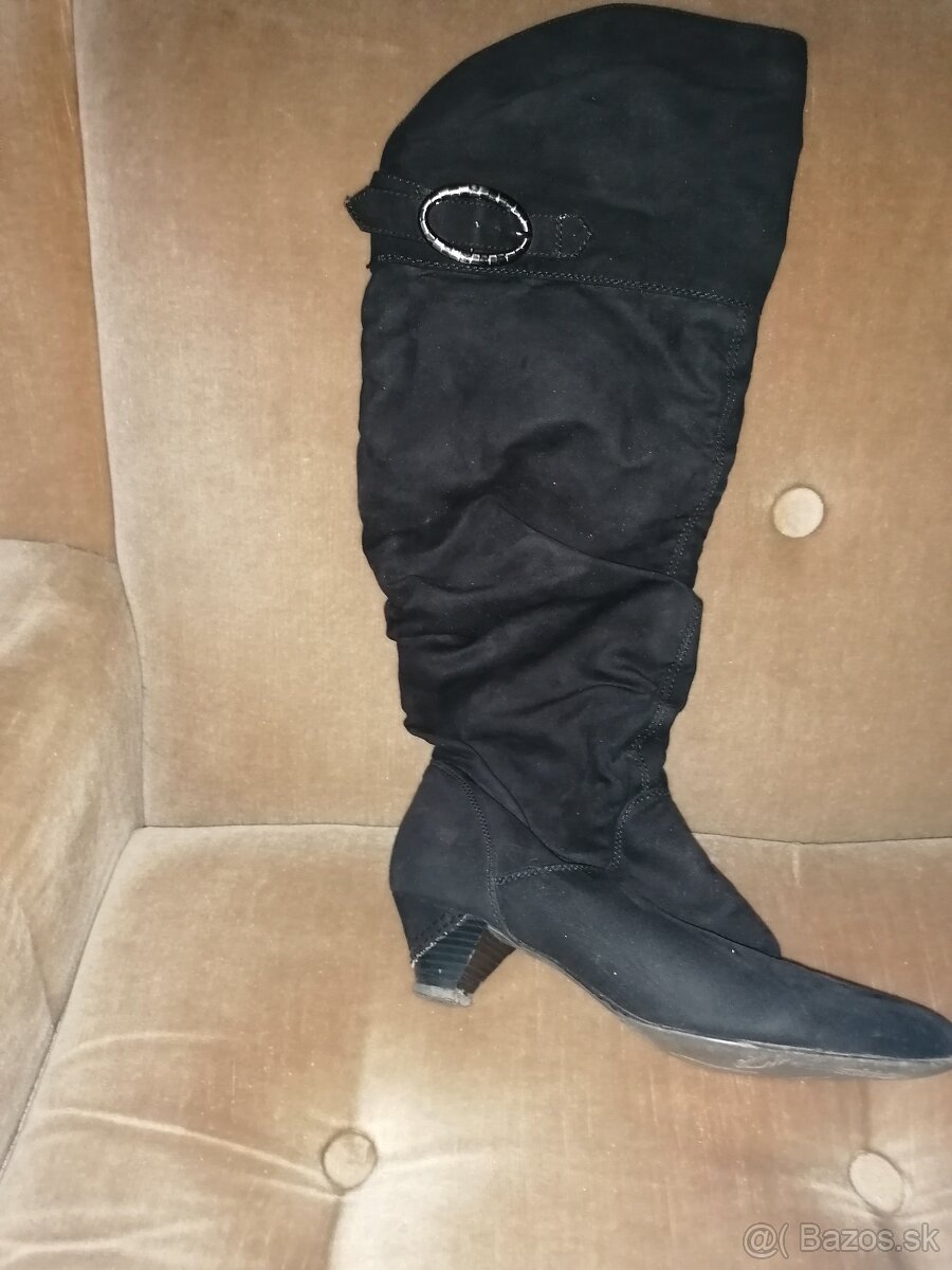 Čierne čižmy - 2