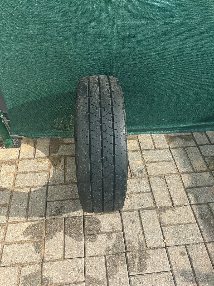 Letne Barum Vanis 195/70/r15c 1 kus - 2