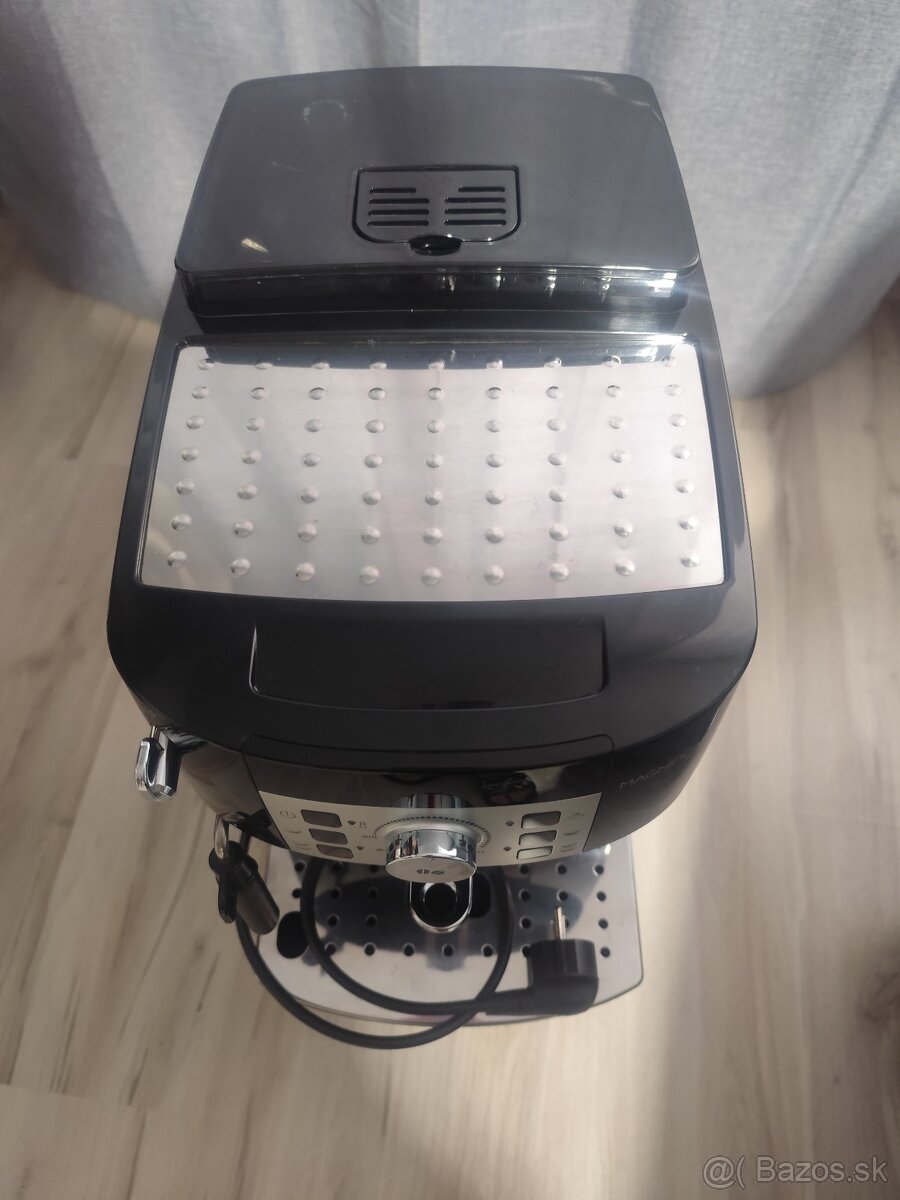 Delonghi Magnifica S - 2