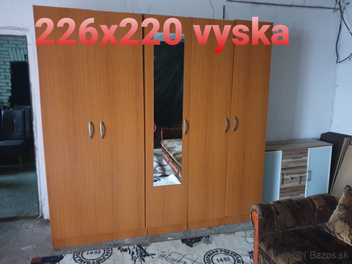 Na Predaj Šatnikova Skriňa - 2