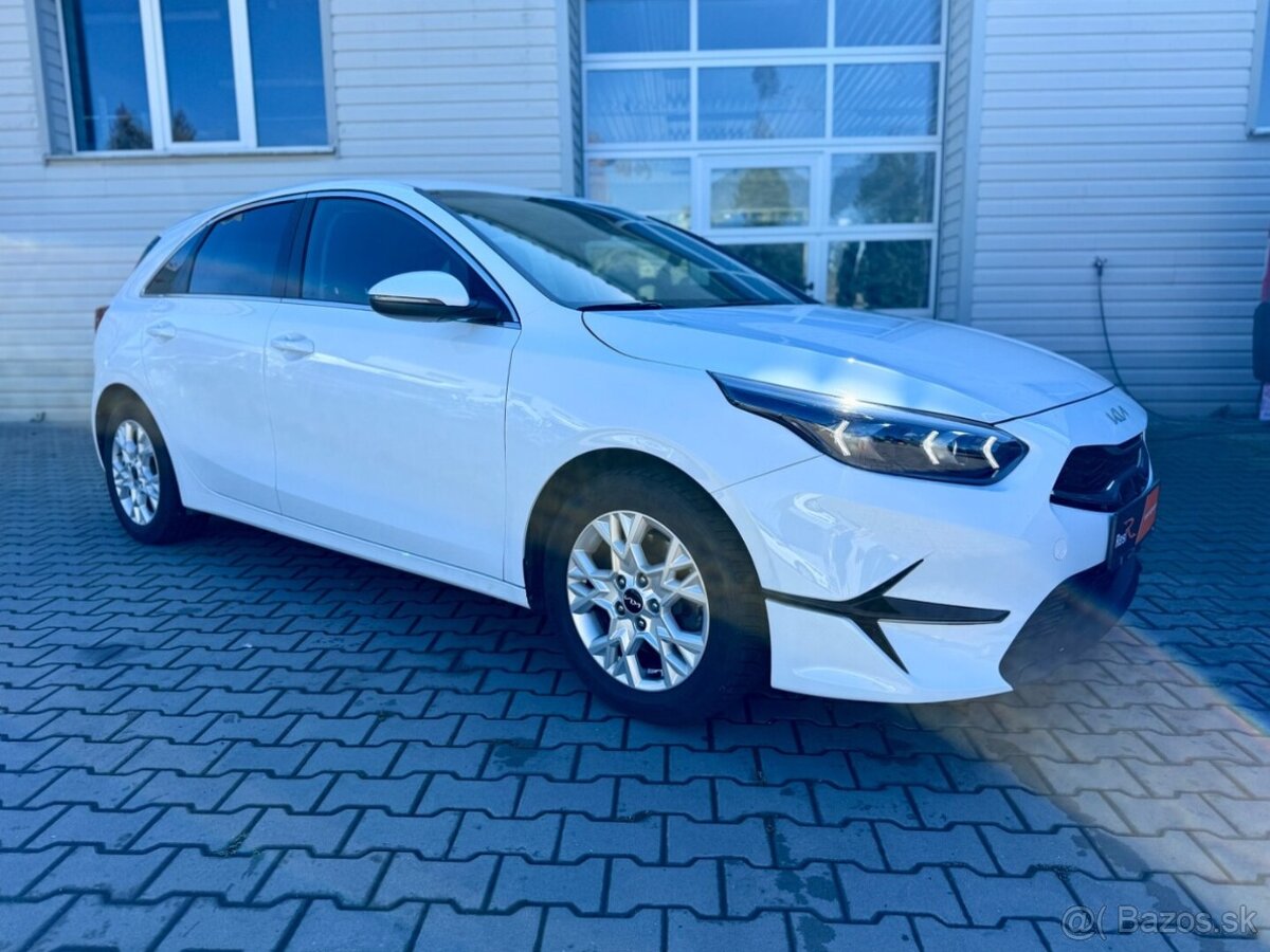 Kia Ceed 1,5 118 kw Automat ZÁRUKA - 2