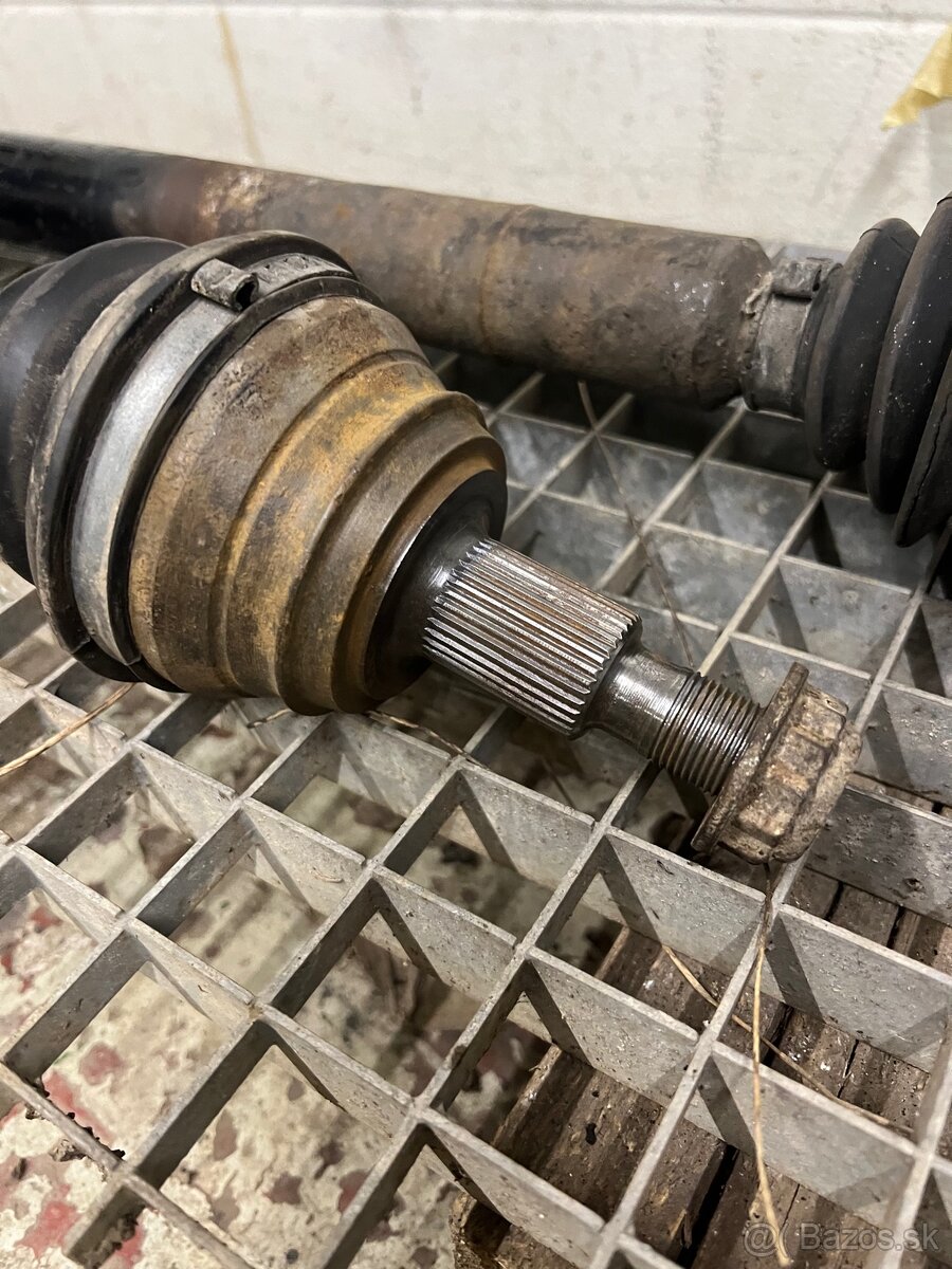 Poloosy Škoda Octavia 1 1.9tdi - 2