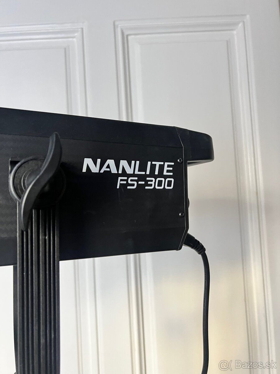 Štúdiové svetlo ninelite - 2